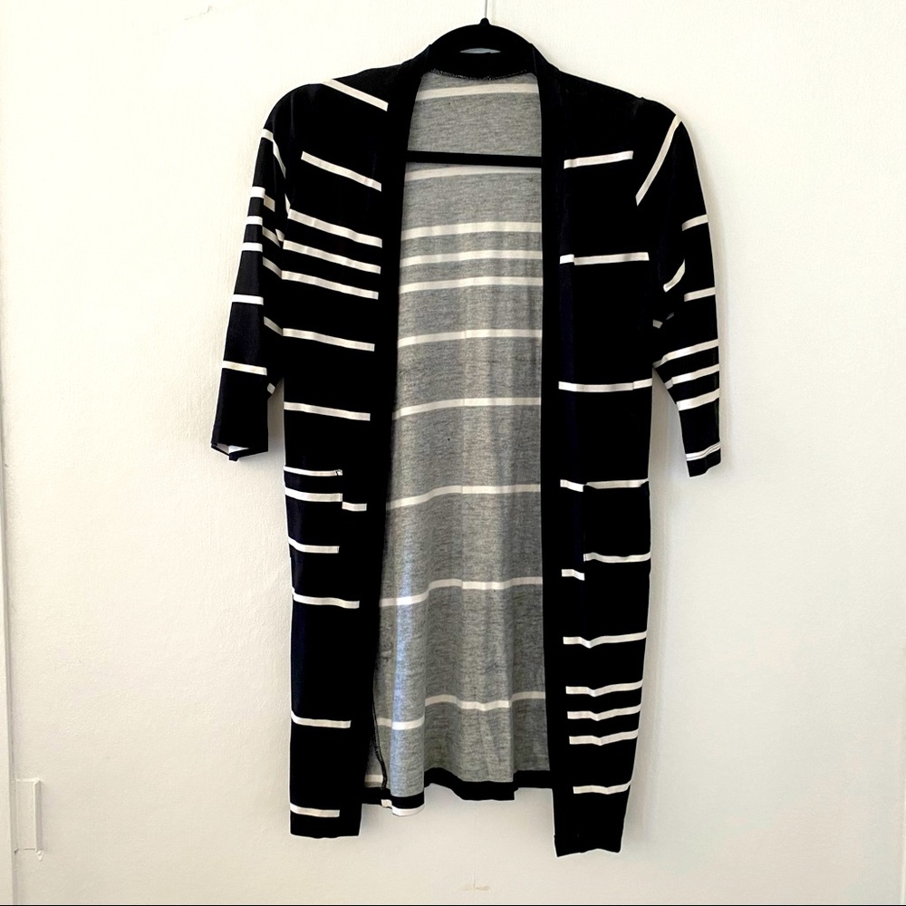Ava Sky Fighting Eel kids cardigan Canggu size 10